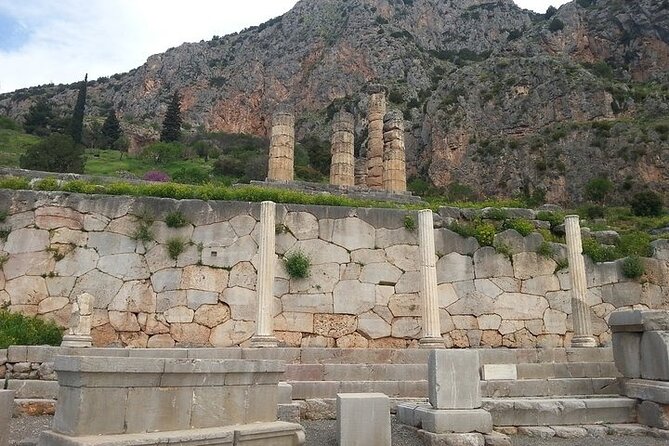 2-Day Private Tour to Delphi and Meteora from Athens - Kalambaka overnight: getting positioned for Meteora without rushing