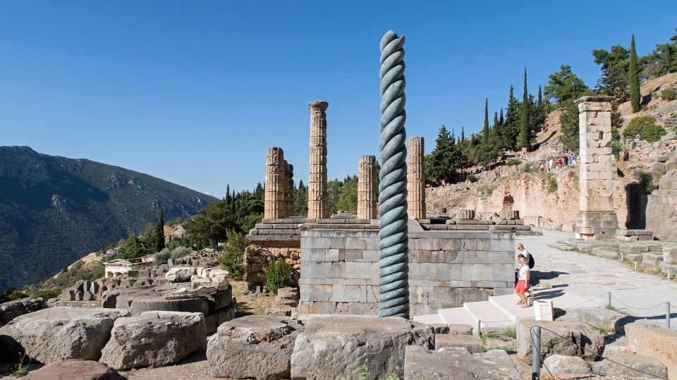 3-day classical Spanish guided tour in Peloponesse & Delphi - Key highlights worth planning for