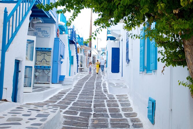 3 Day Private Tour in Santorini & Mykonos at the Best of Cyclades - Day 1: From Athens to Mykonos, plus that first-walk freedom