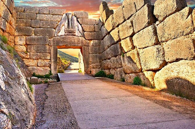 3 days Spanish guided tour in Epidaurus, Mycenae, Olympia, Delphi - Key highlights at a glance