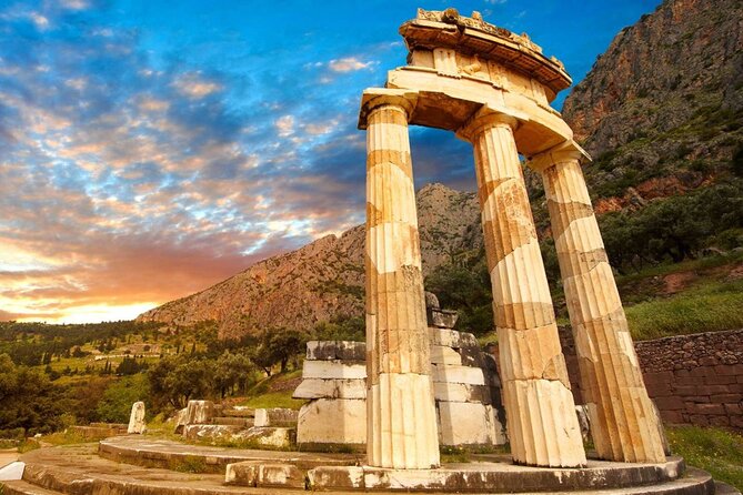 3 days Spanish guided tour in Epidaurus, Mycenae, Olympia, Delphi - Price and logistics: is $497.43 good value for three days?