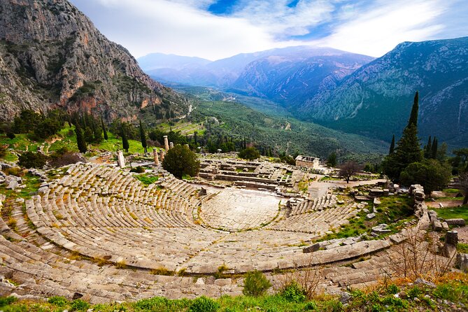 3 days Spanish guided tour in Epidaurus, Mycenae, Olympia, Delphi - Who this tour fits best (and who should think twice)