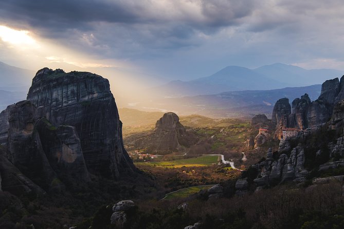 6 Day Religious & Classical Tour of Thermopylae, Meteora, Delphi, Olympia, Mycenae, Nafplio, Epidaurus, ancient Corinth From Athens - Day 5: Epidaurus theater acoustics and Mycenae’s gold-age power