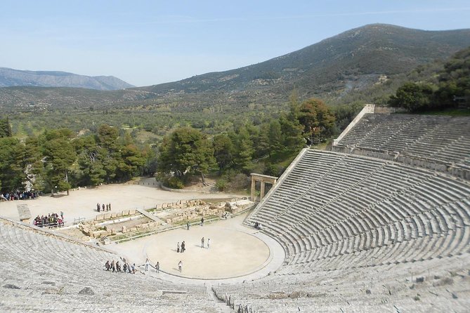 7-Day Northern Greece Tour – Meteora, Kastoria & Thessaloniki - Metsovo and Kastoria: Lakeside By Day, Old Town at Night