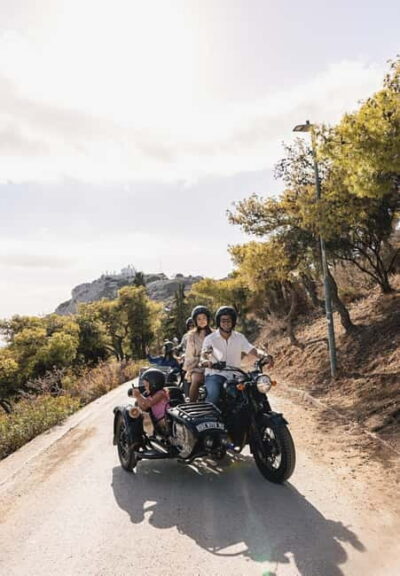Acropolis & Lycabettus: Discover Hidden Gems of Athens - Anafiotika: slow lanes below the Acropolis