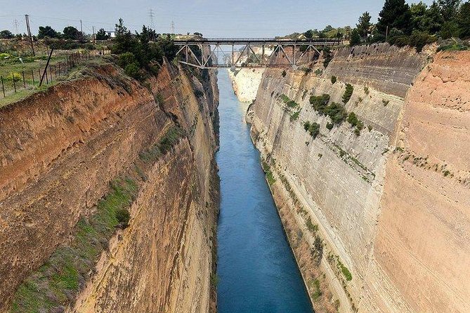 Ancient Corinth, Temple of Hera, Blue Lake full day private tour from Athens - How the private driver narration works (and why it matters)