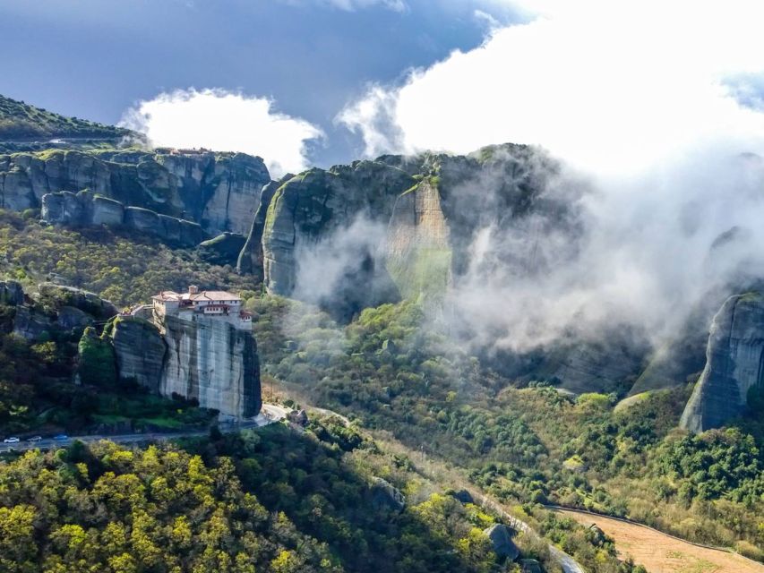 Athens: 2 Days in Meteora with 2 Guided Tours and Hotel Stay - Day Two: Monasteries by Minibus or a Morning Hike on Hidden Trails