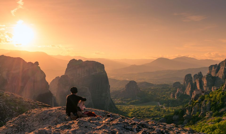 Athens: 3-Day Trip to Meteora with Tours, Museum & Hotel - Small-Group Size and the Human Side of the Trip