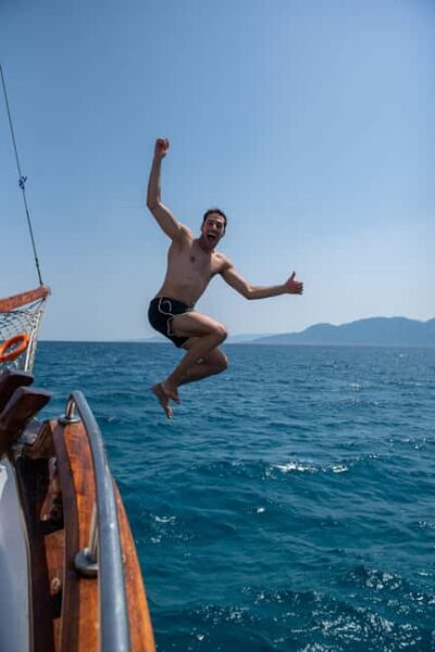 Athens: Agistri, Moni, and Aegina Cruise with Lunch & Drinks - Moni Island (and the Metopi Backup): Swimming in Clear Water Without Getting Off the Boat