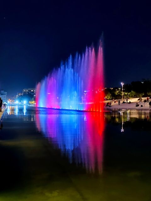 Athens: Authentic neighborhoods & the beach Bike Tour - Stavros Niarchos Park: Mediterranean garden time (and the lights in the afternoon)