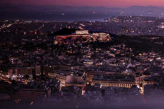 Athens by night - Passing by Hadrian’s Library: the history thread