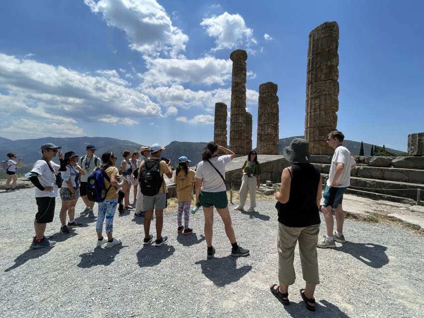 Athens: Delphi Guided Trip with Optional Lunch and Entry - Arachova lunch and free time: where the day softens