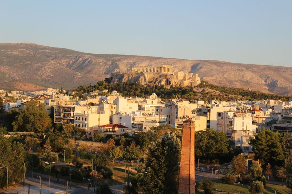 Athens: Dinner in the Sky Experience - Practical Comfort Tips: Jacket, Camera, and Basic Body Checks