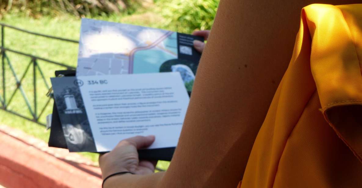 Athens Escape City Game "The Journey Through Time" - Syntagma Square and the Tomb of the Unknown Soldier: Where the Game Meets Modern Athens