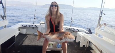 Athens: Fishing Trip Experience on a Boat with Seafood Meal - Meet Captain Nektarios: Beginner-Friendly Fishing with Real Techniques