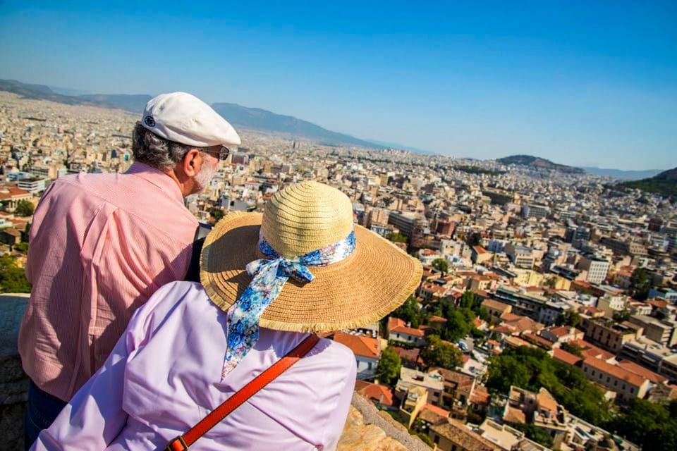Athens: Hop-On-Hop-Off & Acropolis & Acropolis Mus.& 3 audio - Plaka and Athens Old Town: let the myths follow you