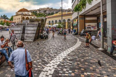 Athens Hotels to Athens Airport Private Departure Transfer - Mercedes comfort: what sedan vs. minivan actually means for you