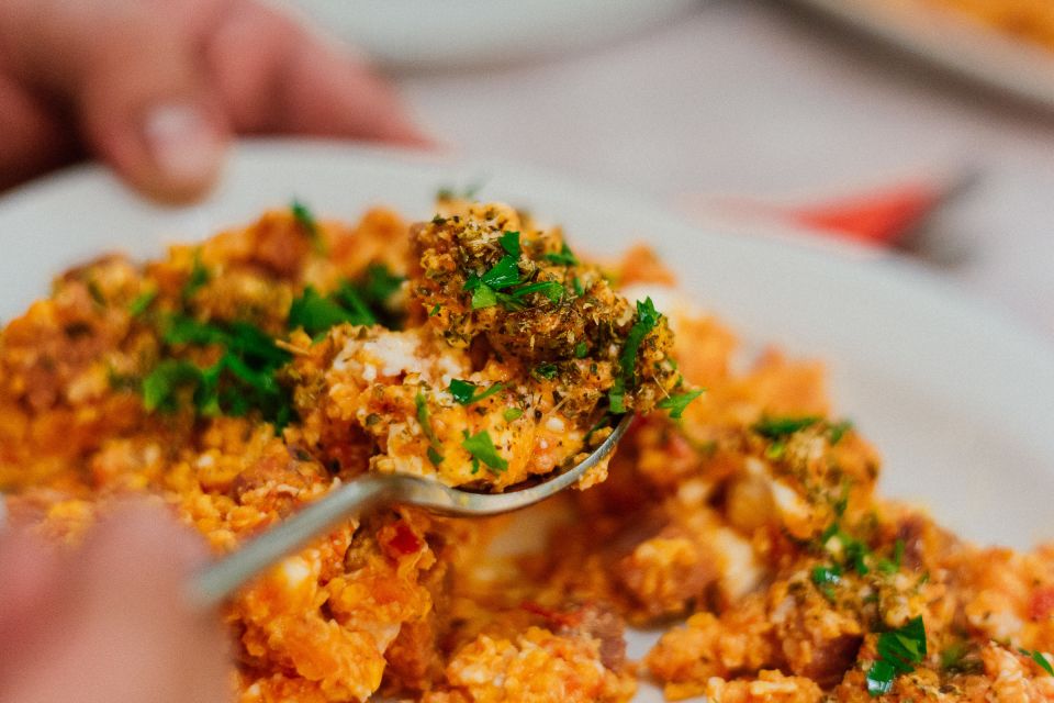 Athens: Private Evening Tour w/ Drinks & Bites in Koukaki - The 2.5-Hour Private Format: What You Gain Right Away
