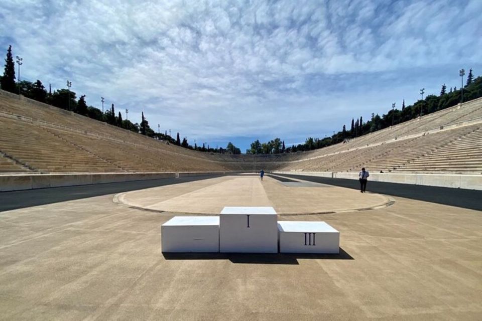 Athens: Private Half-Day Highlights Tour - Temple of Olympian Zeus: a short visit you can actually enjoy