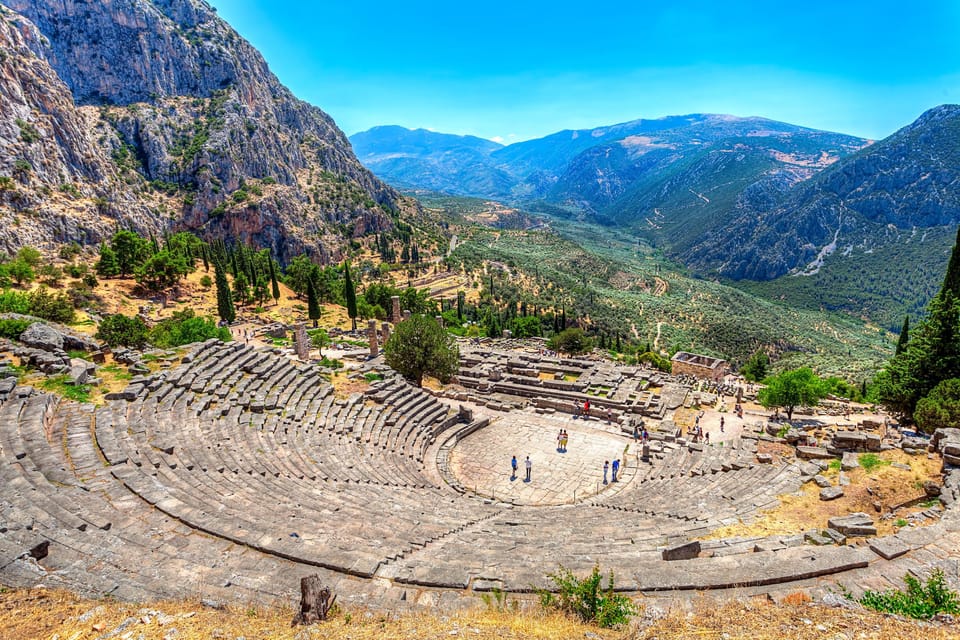 Athens: Private Tour of Delphi, Delphi Museum, and Arachova - Delphi Archaeological Site: Temple of Apollo and the Oracle Sanctuary Area