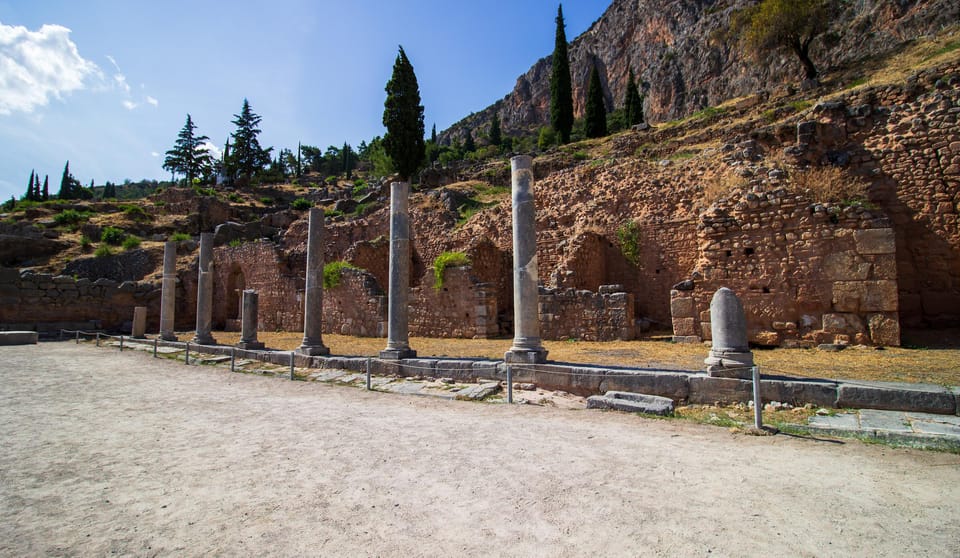 Athens: Private Tour of Delphi, Delphi Museum, and Arachova - Who This Tour Suits Best (and Who Might Want Something Else)