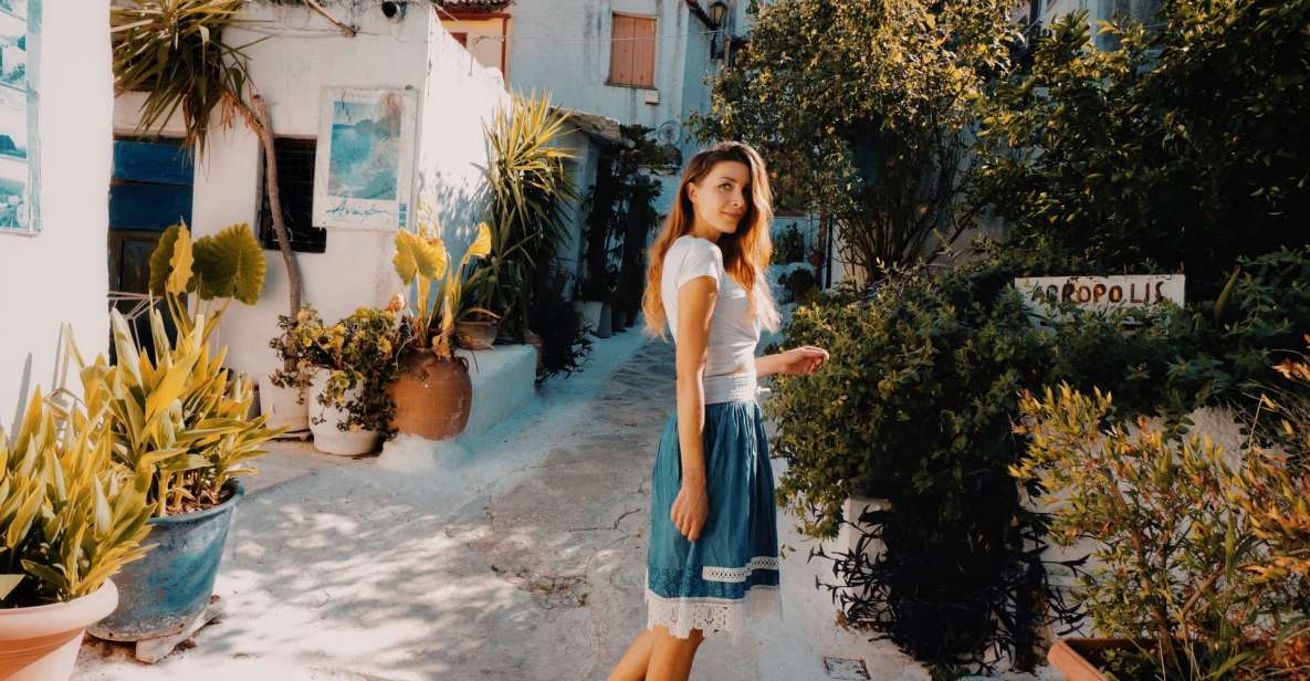 Athens: Professional photoshoot at Anafiotika Village - Key things you’ll notice in Anafiotika
