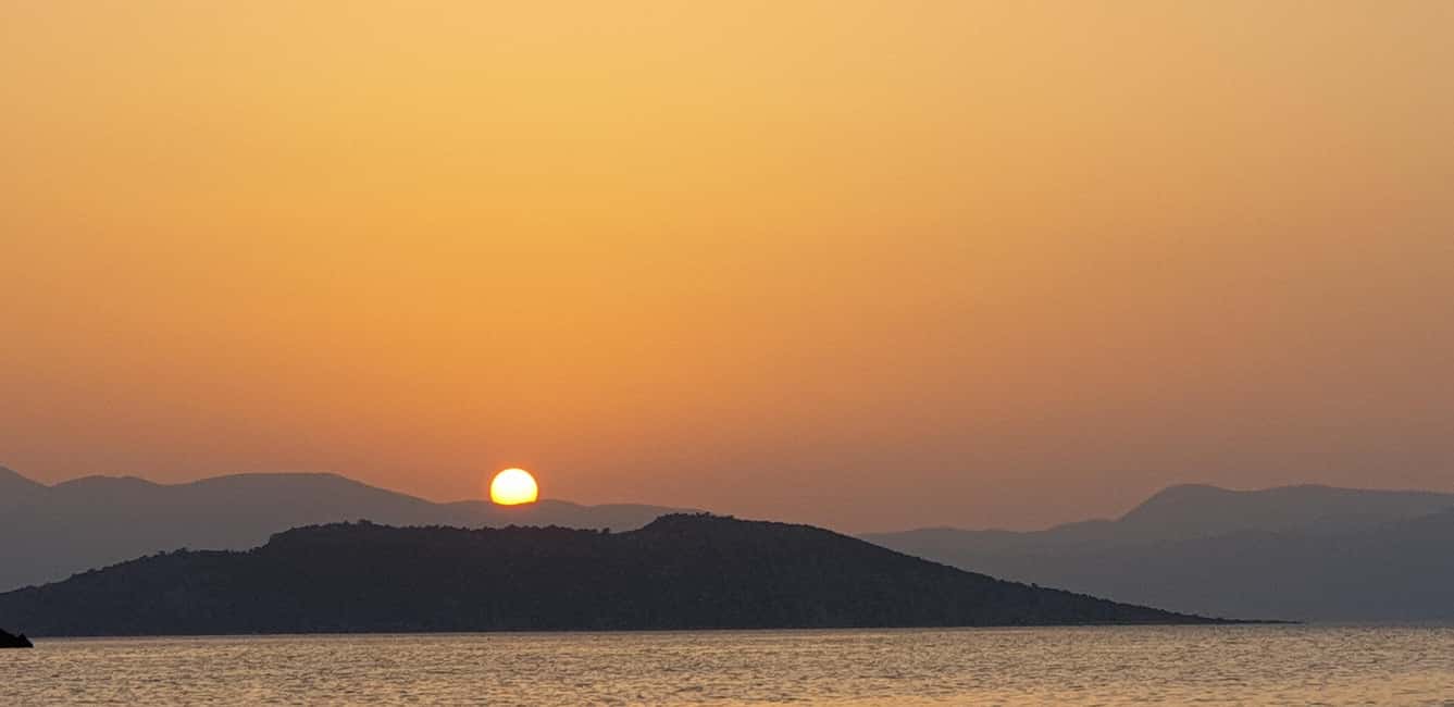 Athens Riviera Private Catamaran Cruise with Meal and Drinks - Pier 7 meets the sea: your first 10 minutes onboard