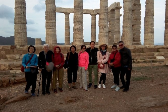 Athens Shore Excursion: Private City Tour and Cape Sounion Trip - Syntagma Square and the Tomb of the Unknown Soldier: A Modern Pause With Meaning