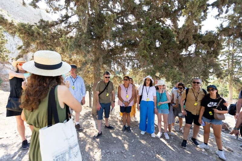 Athens Sightseeing & Acropolis With Entry Tickets Included - Guide quality is the difference between seeing and understanding