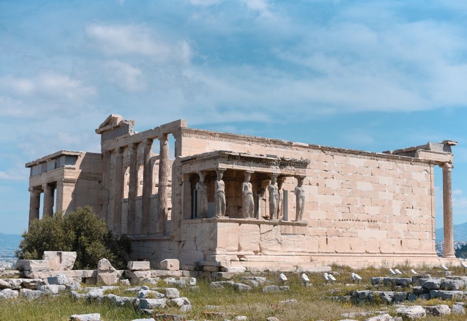 Athens: The Mythology Tour of Acropolis & Acropolis Museum - Guides Matter: Why Nino Tsavalos and Tavouti M. Sapfo Fit This Tour