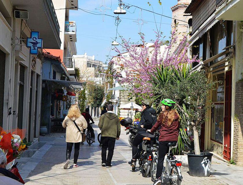 Athens tour with electric bicycle - Olympian Zeus and the central sights you can actually reach fast