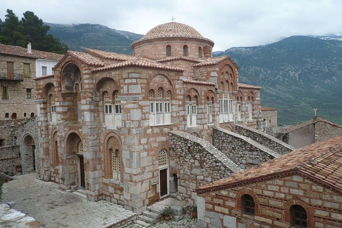 Award-Winning 2-Day Private Delphi & Meteora Tour - Thermopylae on the return: a short stop with big symbolism