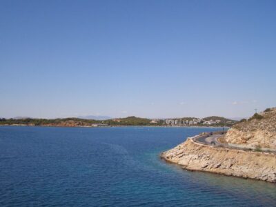 Cape Sounion Private Half-Day Tour fromAthens centerPiraeus - The Athens Riviera drive: suburbs with sea views