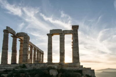 Cape Sounion with Official Guide to the Temple of Poseidon - The ride out of Athens: beaches, coves, and the Saronic Gulf reveal