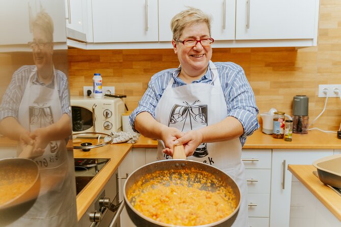 Cooking Class with Aspasia in the Heart of Athens - What This Cooking Class Feels Like in the Heart of Athens