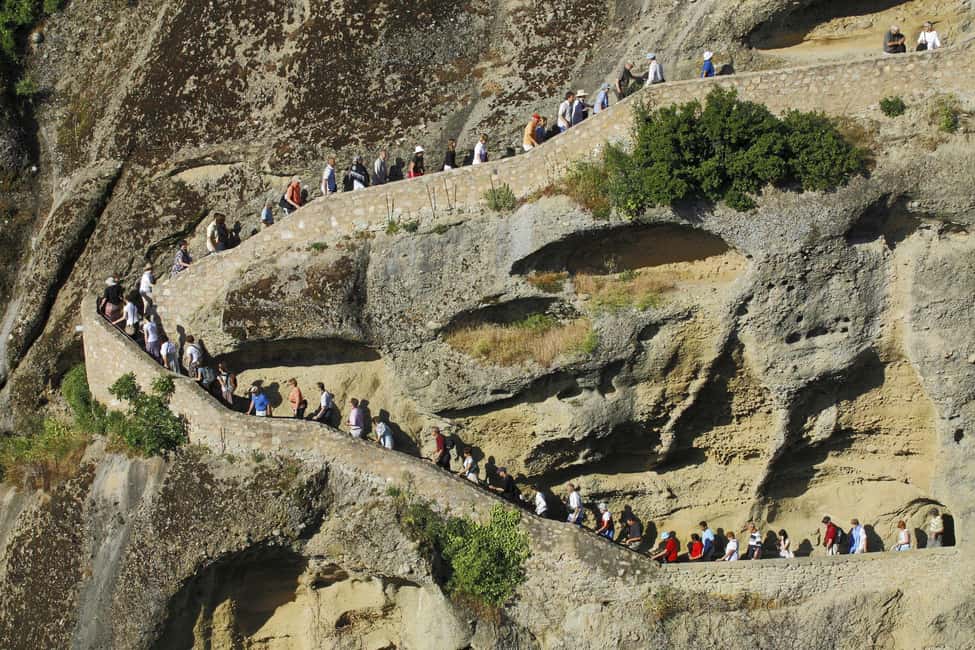 Feel Ancient thermal Spa Visit Delphi, Leonidas ℨoo Spaʀtan - The guide’s myth talk: why it improves your Delphi visit