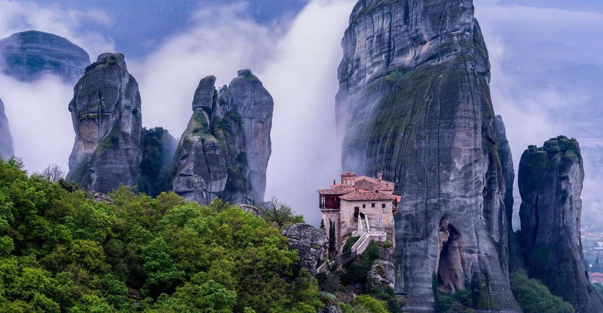 From Athens: 2 Days Meteora, Thermopylae & Delphi Tour - Getting Back to Athens: Plan for Public Transport