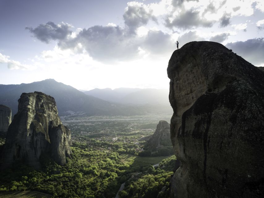 From Athens: 3-Days Meteora with small size local tours - Badovas Hermit Caves and Viewpoints of the 6 Monasteries