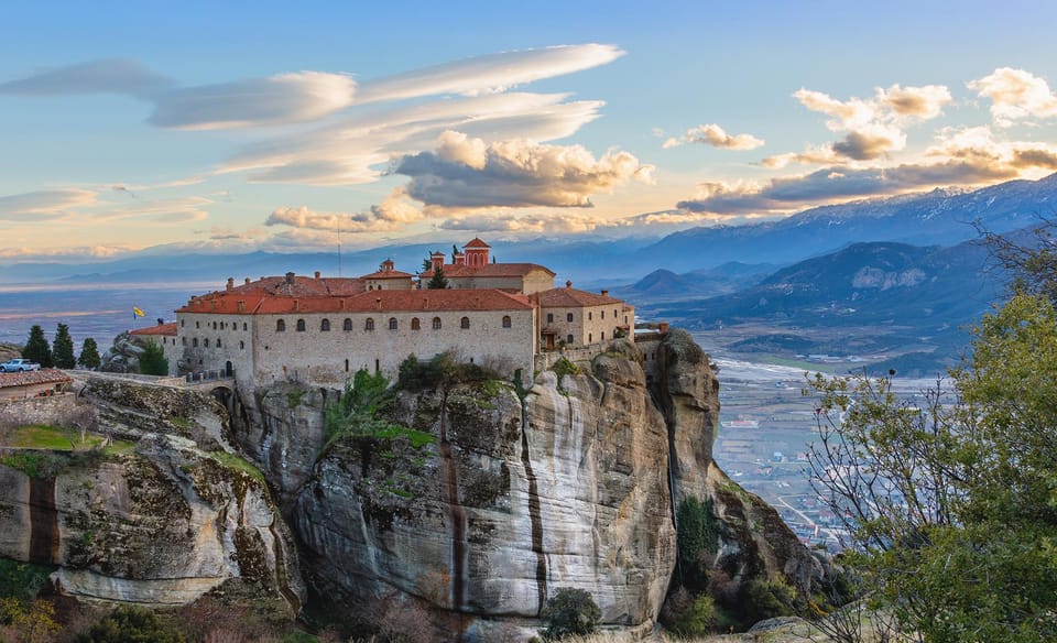 From Athens: Meteora Full-Day Trip with Guide on Luxury Bus - Learning Meteora’s Orthodox Art and Monastic Life