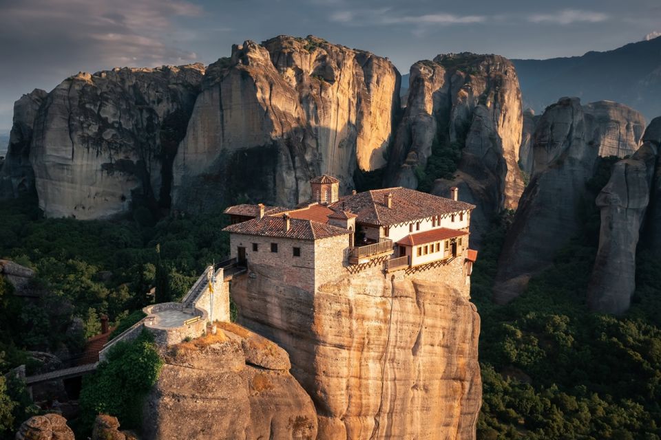 From Athens: Meteora Private Day Trip with Transfer - Panoramic Photo Spots: Making the Views Actually Useful