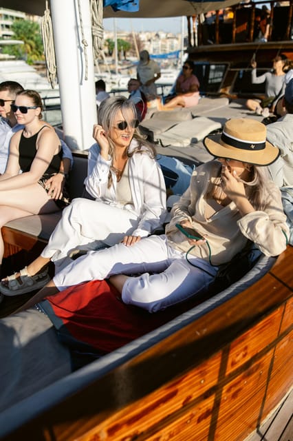 Half-Day Athens Cruise: Swim Stop,Lunch, and Drinks Included - Crew and skipper: the difference between rushed and enjoyable