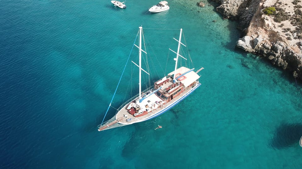 Half-Day Athens Cruise: Swim Stop,Lunch, and Drinks Included - Price and value: is $165 per person worth it?
