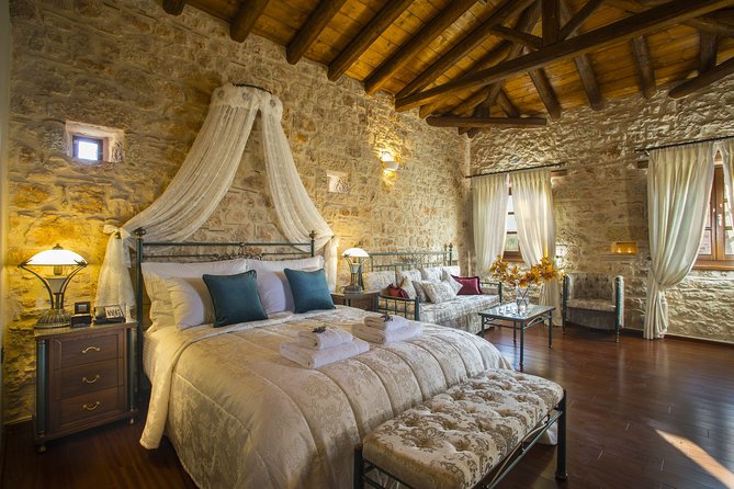 Hydra Island & Mythical Full Peloponnese Private 9-Day Tour - Day 2 on Hydra: car-free island walks and the Kountouriotis house