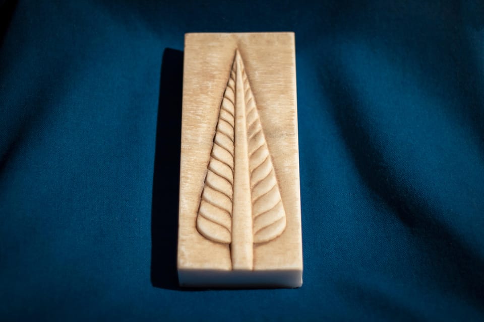 Marble Carving Workshop: Create Your own Symbol of Strength - The 135-minute flow: ancient hand tools, from drawing to patina