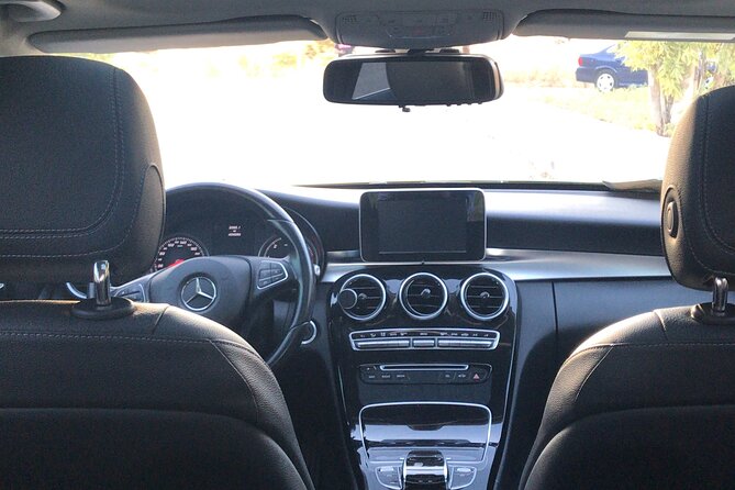 Mercedes Private Transfer Athens - Rafina - English-speaking driver, plus French or German if you want it