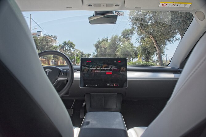 Private Transfer from Athens Airport to Athens City with Tesla - Drop-off in Athens: hotels, apartments, and Airbnb peace of mind