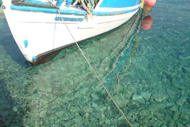 Saronic Gulf Cruise: Explore Hydra, Poros & Aegina - Lunch on board and the entertainment between ports