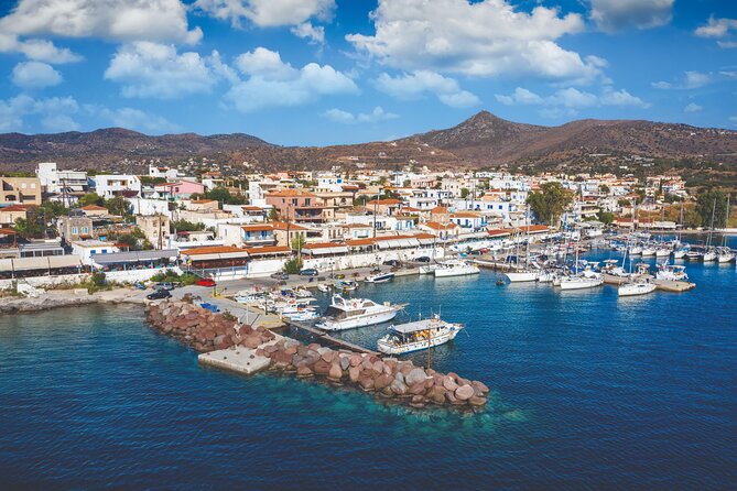 Saronic Gulf Escape: Beaches, Greek Flavors, Relaxation at Sea - The Boat Experience: Loungers, Beanbags, and a Crowd Cap