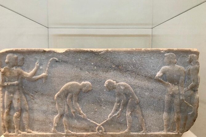 Skip The Line National Archaeological Museum Private Guided Tour In Athens - A private guide who can tailor the visit