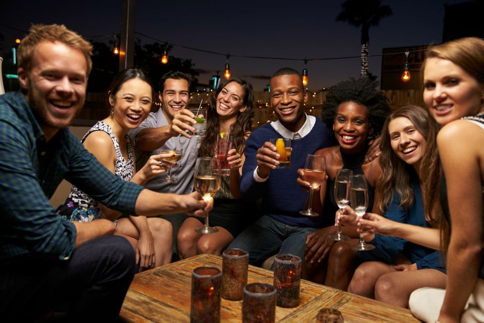 Twilight Athens Tour inc. rooftops, tastings & 3 drinks - The rooftop Acropolis view: the moment you shouldn’t rush